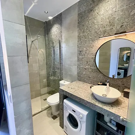 Apartment Midoya Sea View Skaleta