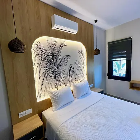 Apartment Midoya Sea View Skaleta